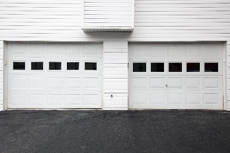 garage-door-white-windows